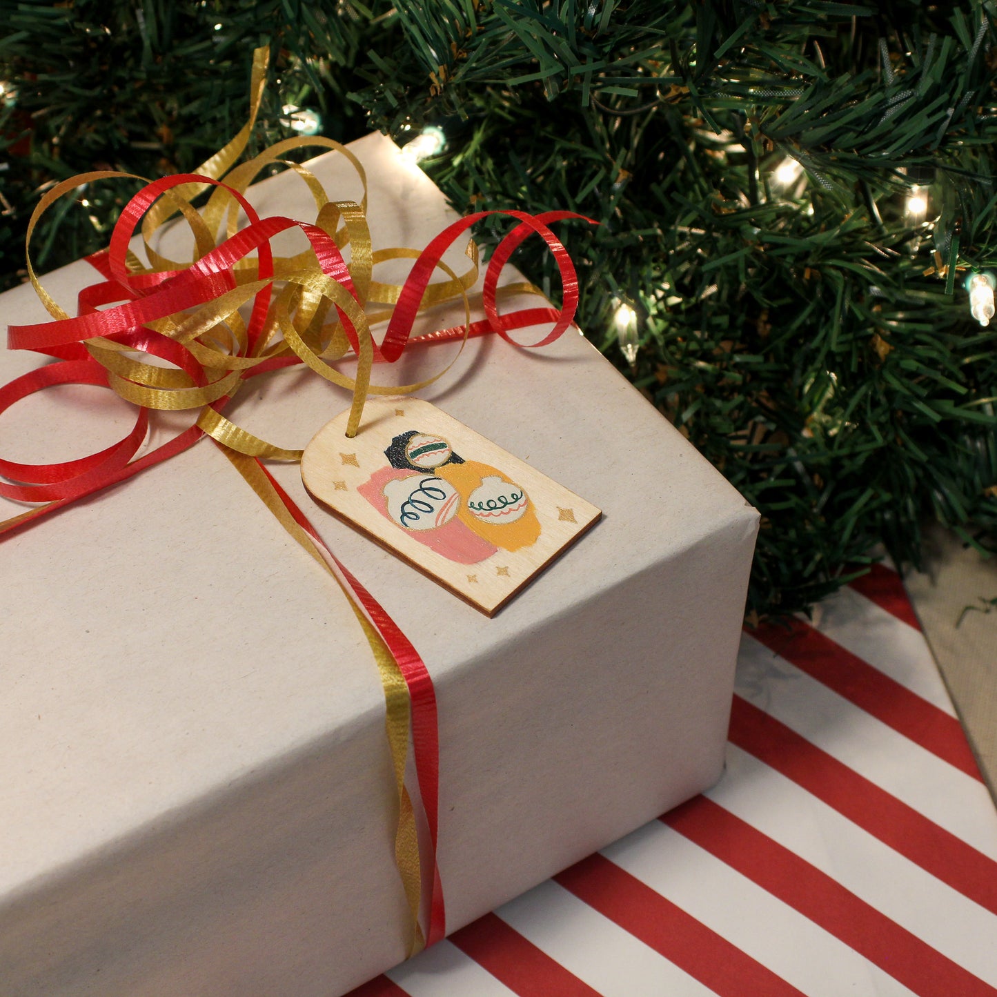 Christmas Baubles Hand-painted Wood Ornament/Gift Tag | Christmas 2023